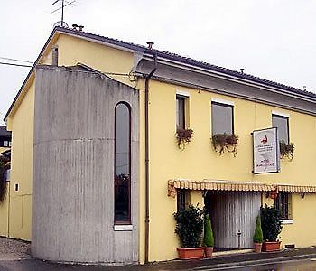 Hotel Marco Polo Caldogno Exterior photo